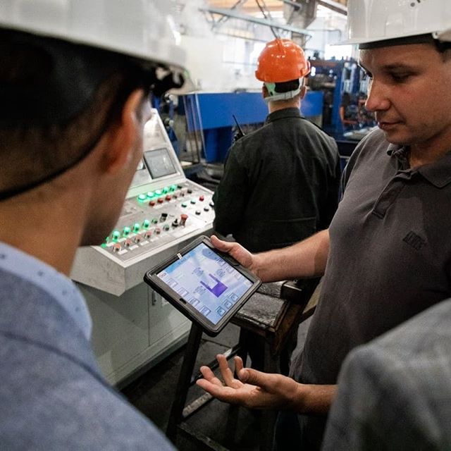 Вчера наш завод посетил Юхачев Сергей Петрович